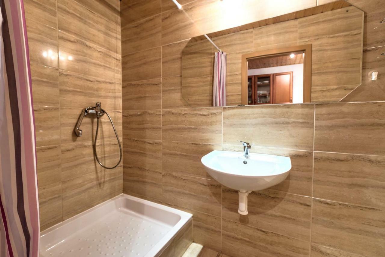 Apartmanovy Dom Red Podhajska Bagian luar foto