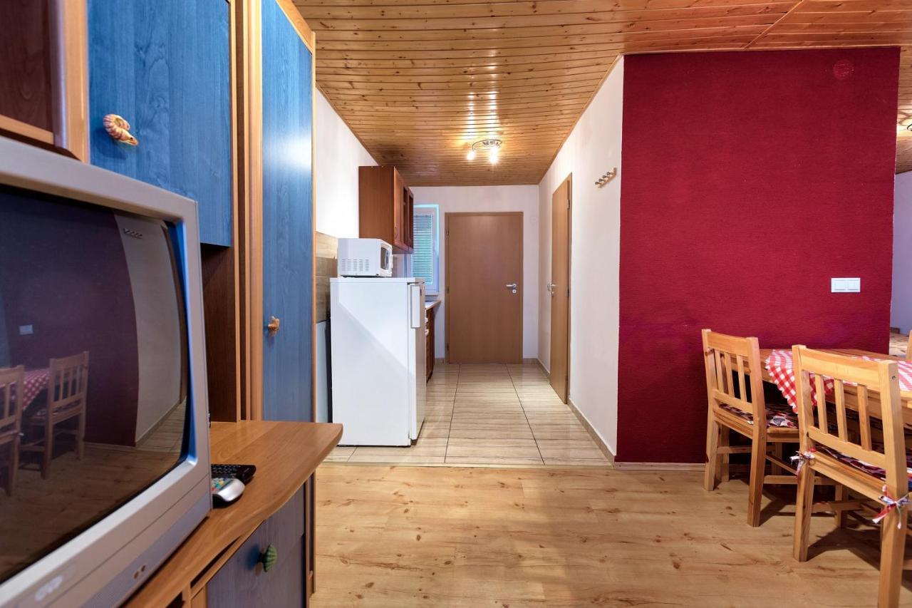 Apartmanovy Dom Red Podhajska Bagian luar foto